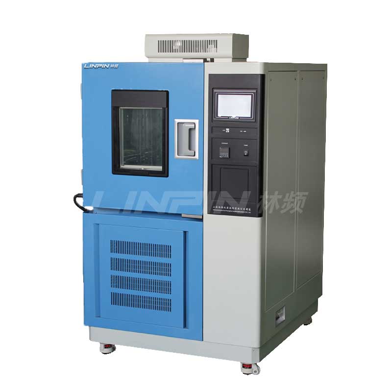 <b>試驗箱：提供穩定測試空間，加速產品迭代</b>